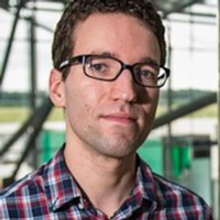 dominik_schwarz